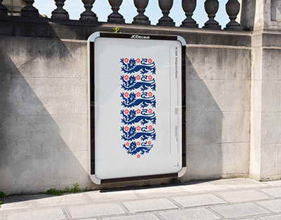 Главный тренер сборной России по футболу Валерий Карпин публично раскритиковал 'Матч ТВ' Тины Канделаки. Она ему ответила